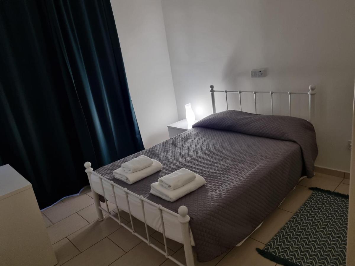 Cosy One Bedroom Apartment In Pafos Exterior photo